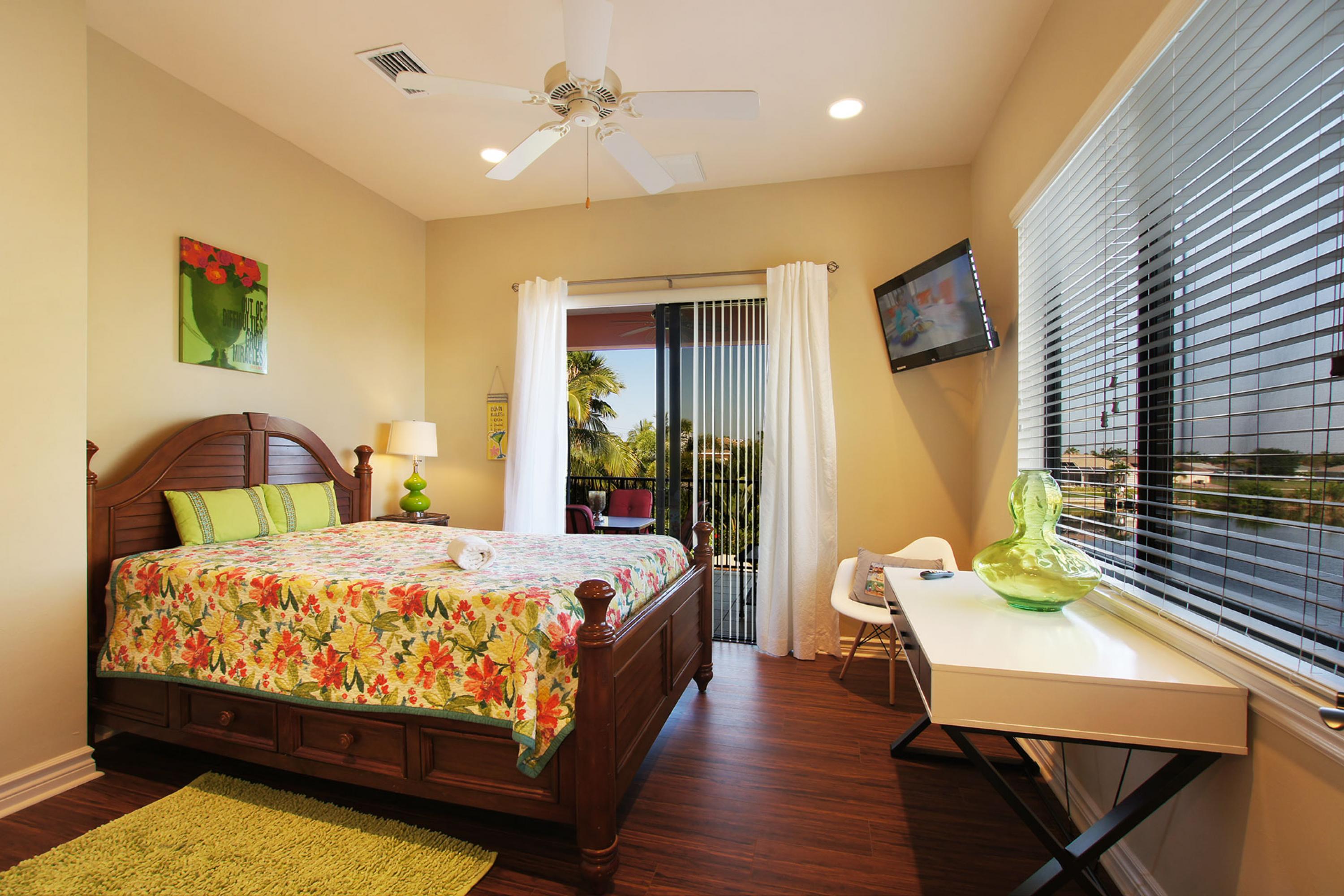 bedroom7a.jpg